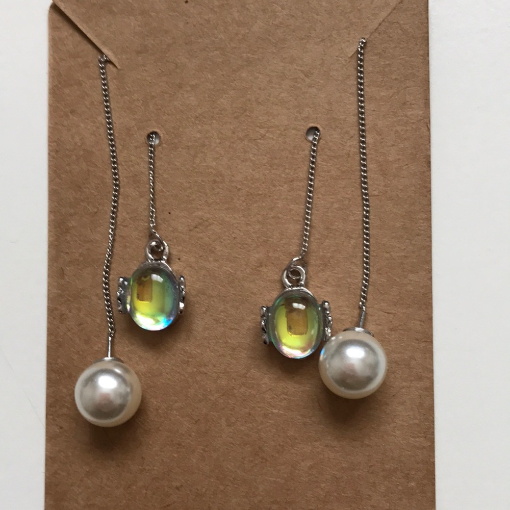 Fashion earrings